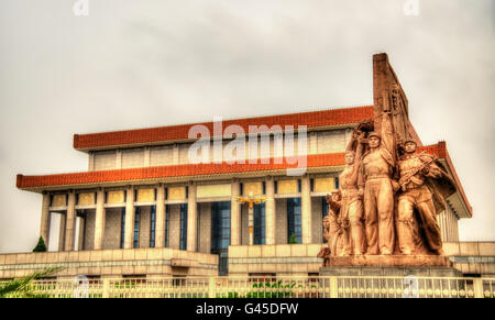 Das Mausoleum von Mao Zedong auf dem Tiananmen-Platz in Peking Stockfoto