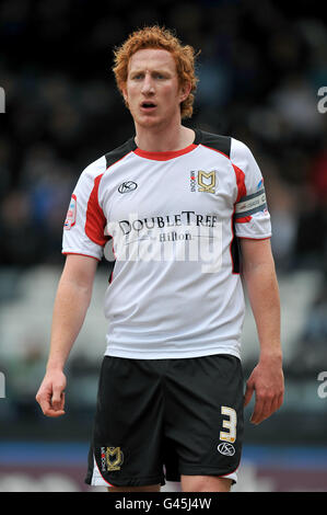 Soccer - npower Football League One - Rochdale gegen Milton Keynes Dons - Spotland Stadium. Dean Lewington, Milton Keynes Dons Stockfoto