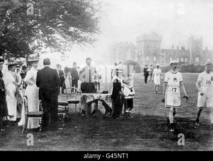 Leichtathletik - London Olympischen Sommerspiele 1908 - Marathon - Windsor Castle Stockfoto