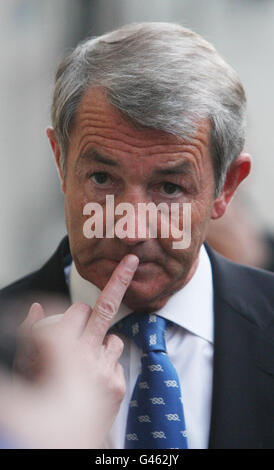 Unabhängiger TD Michael Lowry im Davenport Hotel in Dublin heute Abend. Stockfoto