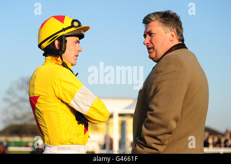 Horse Racing - Arkells Raceday - Newbury Racecourse Stockfoto