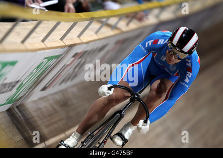 Radfahren - UCI-Bahn-Weltmeisterschaften 2011 - Tag zwei - Omnisport. Der russische Denis Dmitriev Stockfoto