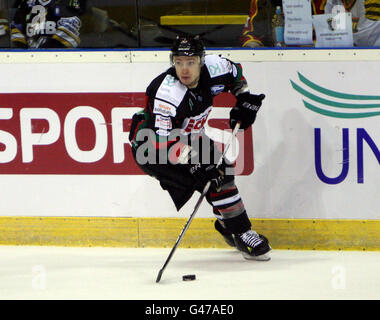 Eishockey - Elite Ice Hockey League - 2011 Play Offs - Finale - Cardiff Devils gegen Nottingham Panthers - Capital FM Arena. Tyler Michel, Cardiff Devils Stockfoto