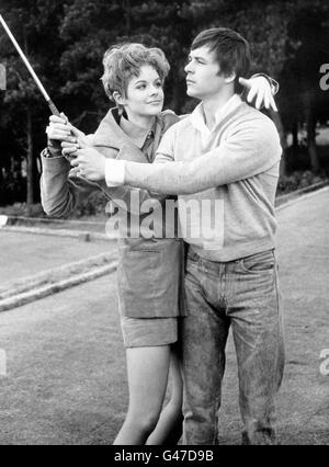 Film - "Here We Go Round Mulberry Bush" Fimling - Stevenage, Hertfordshire Stockfoto