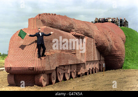 Kunst - Brick-Train-Skulptur - Darlington Stockfoto