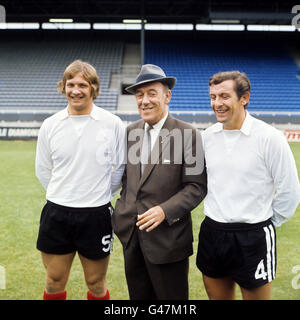 Fußball - Liga Division 2 - Fulham Photocall - Craven Cottage Stockfoto