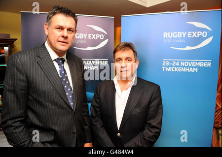 Tony Copsey mit Mick Dawson, Geschäftsführer von Leinster beim Launch Lunch der Rugby Expo 2011 Stockfoto