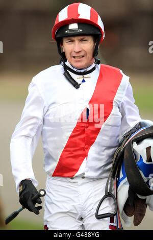 Pferderennen - Ladbrokes Race Day - Leicester Racecourse. Phillip Robinson, Jockey Stockfoto