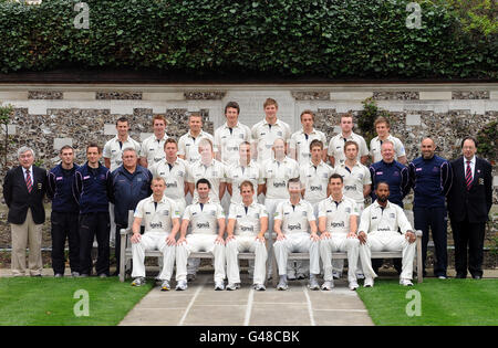 Von links nach rechts: Erste Reihe; Gareth Berg, Ben Scott, Neil Dexter, Tim Murtagh, Steven Finn, Corey Collymore. Mittlere Reihe; Don Shelley, Luke Woodhouse, Pete Waxman, Mark O'Neil, Robbie Williams, Sam Robson, Tom Scollay, Scott Newman, John Simpson, Steven Crook, Richard Scott, Richard Johnson, Andrew Jones. Hinten; Dan Housego, Tom Smith, Adam Rosslington, Anthony Ireland, Ollie Rayner, Josh Davey, Paul Stirling, Adam London Stockfoto