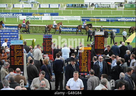 Pferderennen Sie - William Hill Lincoln Tag - Doncaster Racecourse Stockfoto