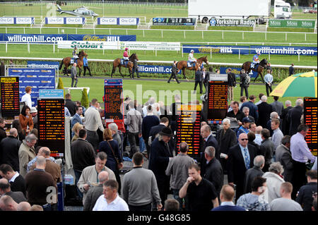 Pferderennen Sie - William Hill Lincoln Tag - Doncaster Racecourse Stockfoto