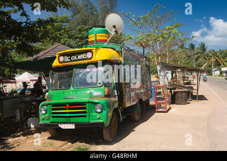 Sri Lanka, Weligama, alten Morris LKW Mobile Fischrestaurant umgebaut Stockfoto