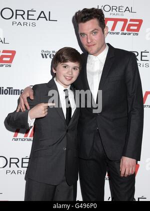 Mathew Horne und Theo Stevenson bei der Ankunft für die National Movie Awards 2011 in der Wembley Arena, London Stockfoto