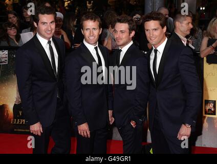 (Von links nach rechts) Ollie Baines, Humphrey Berney, Jules Knight und Stephen Bowman von Blake kommen zur UK Premiere von Water for Elephants im Vue Westfield, London. Stockfoto