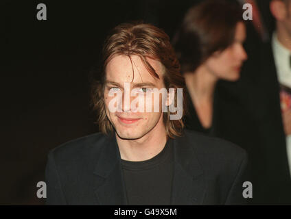 SCHAUSPIELER EWAN MCGREGOR BEI DER FILMPREMIERE DER SPECIAL EDITION VERSION DES FILMS 'STAR WARS - EPISODE IV - A NEW HOPE' IN LONDON. Stockfoto