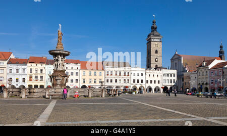 Historischen Zentrum von Ceske Budejovice, Black Tower und Samson-Brunnen, Budweis, Budvar, Süd-Böhmen, Tschechische Republik, Europa Stockfoto