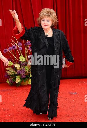 Die British Soap Awards - Manchester. Barbara Knox bei der Ankunft für die British Soap Awards 2011 in den Granada Studios, Manchester. Stockfoto