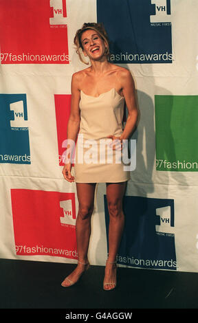 PA-NEWS FOTO 24.10.97 KÜMMERT SICH SARAH JESSICA PARKER DIE VH-1 FASHION AWARDS IN NEW YORK Stockfoto