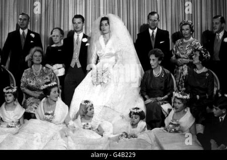 Royalty - Lady Pamela Mountbatten Hochzeit - Romsey Abbey, Hampshire Stockfoto