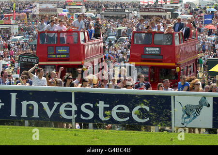 Horse Racing - Investec Derby Festival - Investec Derby Day - Epsom Downs Racecourse Stockfoto