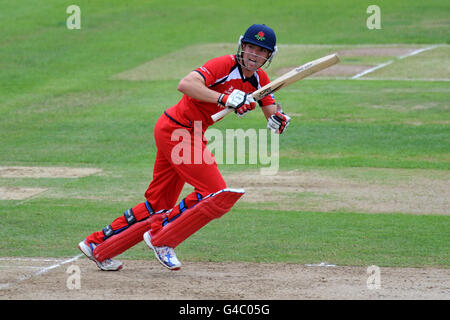 Cricket - Friends Life Twenty20 - North Group - Warwickshire Bears V Lancashire Lightning - Edgbaston. Stephen Moore von Lancashire Lightning Fledermäuse Stockfoto