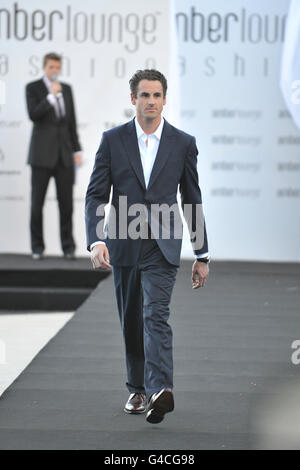 Adrian Sutil aus Deutschland während der Amber Lounge Fashion Show Stockfoto