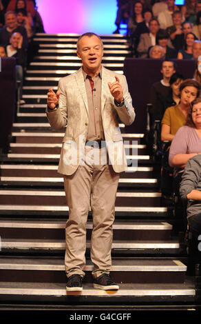 Die Graham Norton Show. Gastgeber von Graham Norton während der Dreharbeiten zur Graham Norton Show in den London Studios. Stockfoto