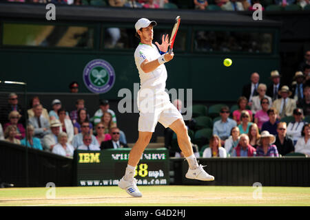 Tennis - Wimbledon Championships 2011 - Tag neun - All England Lawn Tennis und Croquet Club. Andy Murray, Großbritannien Stockfoto