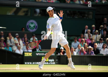 Tennis - Wimbledon Championships 2011 - Tag neun - All England Lawn Tennis und Croquet Club. Andy Murray, Großbritannien Stockfoto