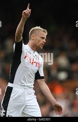 Fußball - UEFA Europa League - erste Qualifikationsrunde - erste Etappe - Fulham gegen NSI Runavik - Craven Cottage. Fulhams Damien Duff feiert sein erstes Tor des Spiels Stockfoto