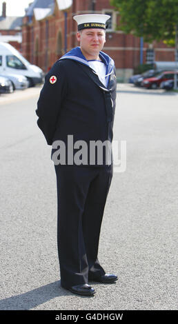 Marine Medic Gesichter vor dem Kriegsgericht Stockfoto