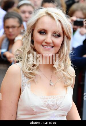 Evanna Lynch kommt zur Weltpremiere von Harry Potter und die Heiligtümer des Todes: Teil 2. Stockfoto