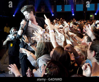 ITunes Festival London - das Drehbuch. Danny O'Donoghue von The Script tritt im Roundhouse im Norden Londons im Rahmen des iTunes Festivals auf. Stockfoto