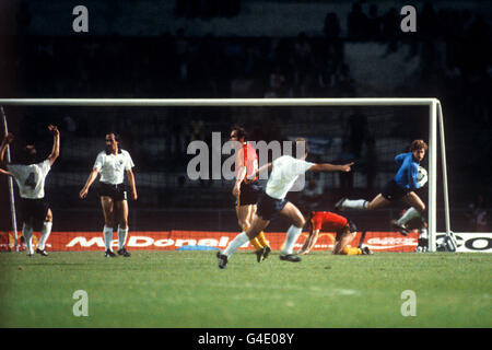 Fußball - 1980 UEFA European Football Championship - Finale - Westdeutschland / Belgien - Olympiastadion Rom Stockfoto