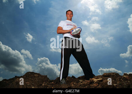 England Rugby Sevens-Spieler Tom Powell während der Fotozelle im Lee Valley Athletics Center in London, um Power2Podium, das neueste Talent ID-Programm von UK Sports, zu fördern. Stockfoto