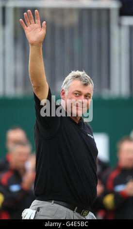 Darren Clarke aus Nordirland feiert den Gewinn der Open Championship Das 18. Grün Stockfoto