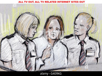 ALLE TV-AUSGANG. ALLE TV-BEZOGENEN INTERNET-SEITEN HERAUS. ALTERNATIVE CROP Artist Impression by Courts die Künstlerin Elizabeth Cook von Rebecca Leighton (Mitte) trat vor dem Manchester Magistrates Court auf, wo sie wegen drei Anklagepunkten wegen strafrechtlicher Schäden angeklagt wurde, mit der Absicht, Leben zu gefährden, und drei Anklagepunkten wegen fahrlässiger Gefährdung des Lebens. Sie wurde auch vom Stepping Hill Hospital in Stockport, Greater Manchester, des Diebstahls von Medikamenten bezichhlt. Stockfoto