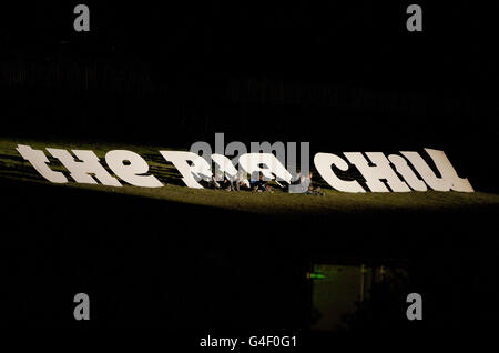 Ein allgemeiner Blick auf das Big Chill Festival 2011 im Eastnor Castle Deer Park in Herefordshire. Stockfoto