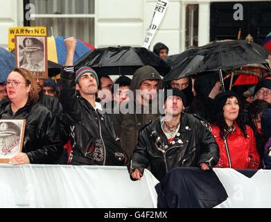 Polizei Pinochet Protest 2 Stockfoto