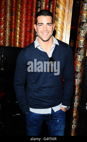 Jesse Metcalfe bei der Afterparty zur Weltpremiere des Inbetweeners Movie, im Aqua in London. Stockfoto