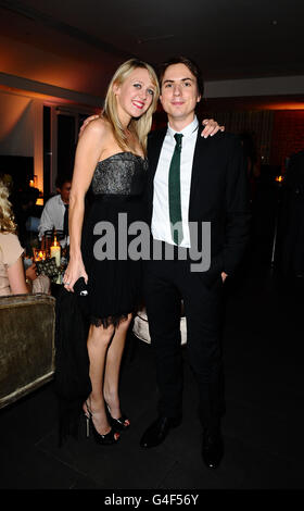 Emily Head und Joe Thomas bei der After Party zur Weltpremiere des Inbetweeners Movie im Aqua in London. Stockfoto