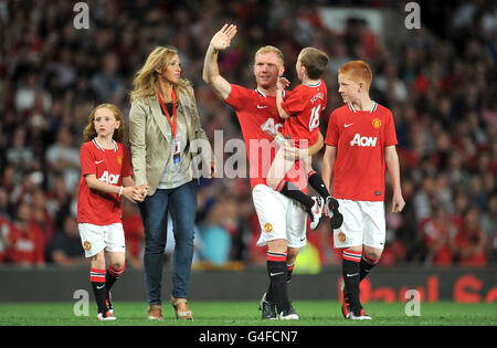 Fußball - Paul Scholes Testimonial - Manchester United gegen New York Cosmos - Old Trafford Stockfoto