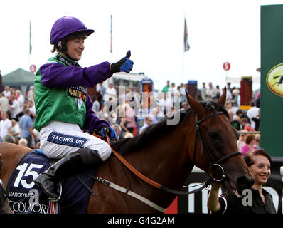 Horse Racing - Ebor Festival 2011 - Coolmore Nunthorpe - York Racecourse Stockfoto