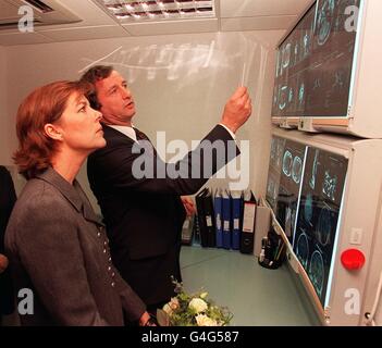 Prinzessin Caroline/MRT-Gerät Stockfoto