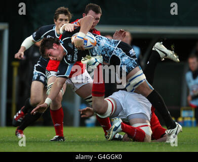 Rugby Union - RaboDirect PRO12 - Glasgow Warriors / Munster Rugby - Firhill Stadium. Die Glasgow Warriors Ryan Wilson kämpft während des RaboDirect PRO12-Spiels im Firhill Stadium, Glasgow, gegen Munster. Stockfoto