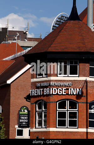 Trent Bridge Inn - Nottingham. Gesamtansicht des Trent Bridge Inn Stockfoto