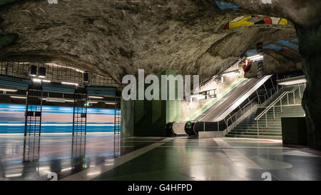 Kungsträdgården U-Bahnhof in Stockholm, Schweden Stockfoto