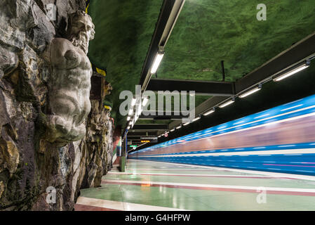 Kungsträdgården U-Bahnhof in Stockholm, Schweden Stockfoto