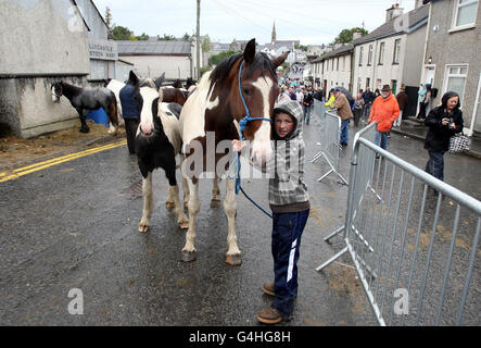 Pferdehändler auf der Ould Lammas Fair in Ballycastle, Co Antrim. Stockfoto