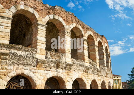 Arena (Amphitheater), Piazza Bra, Altstadt von Verona, Venetien, Italien Stockfoto